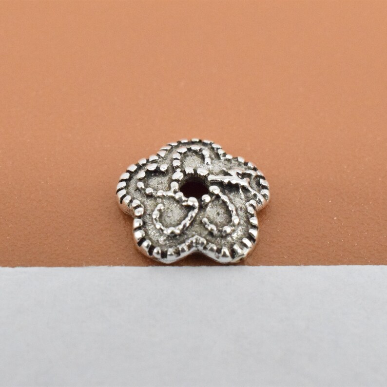 10 Sterling Silver Floral Bead Caps, 925 Silver Flower Bead Cap, Leaf Bead Cap, Daisy Bead Cap, Blossom Cap, Bead Spacer, Spacer Bead Cap #3(10 pieces)