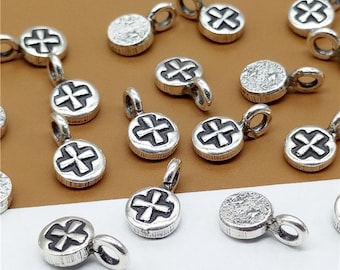 カレン族のシルバークロスプリント入り円形ディスクチャーム6個セット