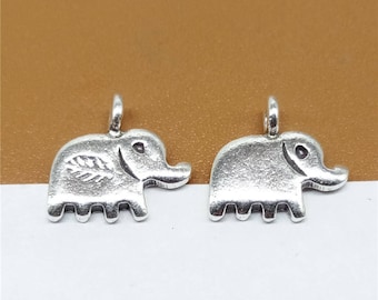 カレン族のシルバーエレファントチャーム 10 x 16 mm 1個。:ka2974