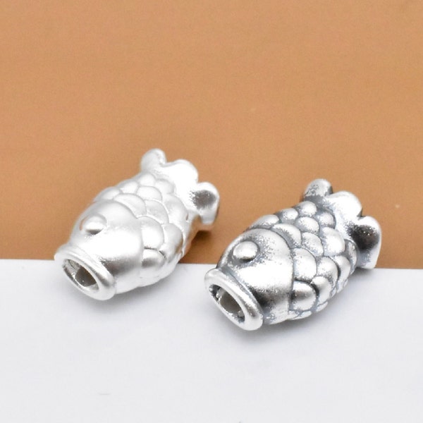 2pcs Fine Silver Fish Beads , Sterling Silver Fish Bead, Fine Silver Fish Bead, Sea Bead, Ocean Bead, The Bead Weight Is Light