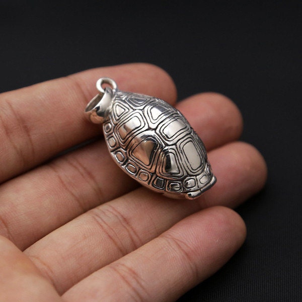 Sterling Silver Turtle Shell Locket with Three Coins, Prayer Box, Chinese Divination Pendant, 925 Silver Divination Pendant 20g