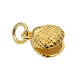 14K Gold Vermeil Style Shell Charm, 925 Sterling Silver Shell Charm 14K Gold Plated, Sea Charm, Beach Charm, Ocean Charm, Necklace Charm