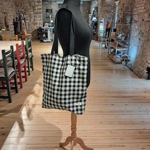 Handmade tote bag, black and white gingham, comic book print, carabiner, unique piece, 41x45cm