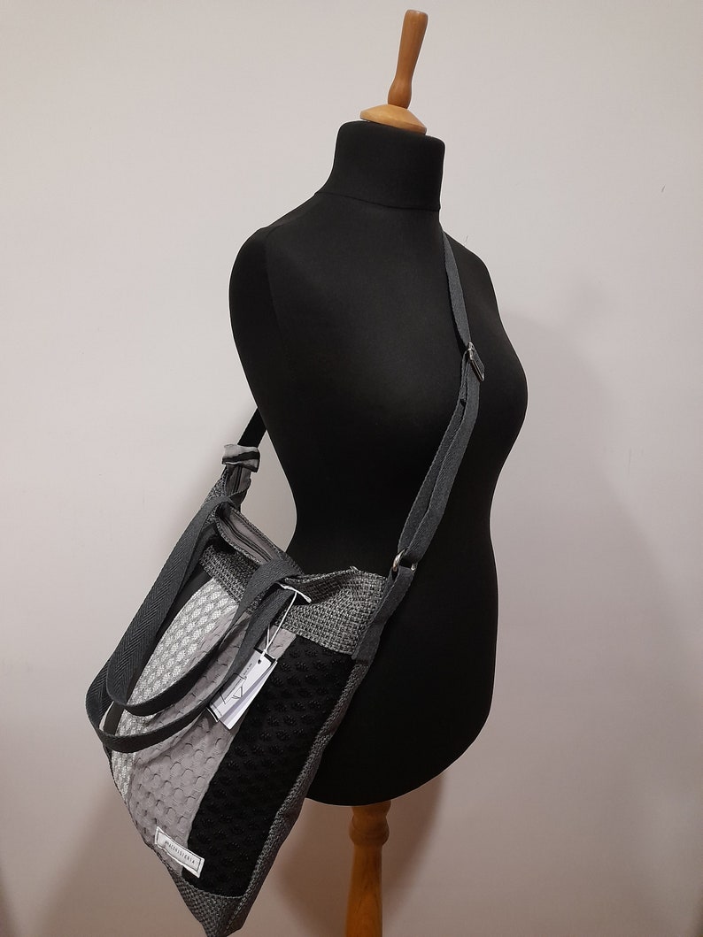 handmade bag, black and white, three-handle tote, zipper closure image 4