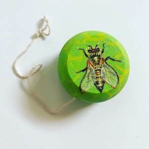 Handpainted wooden yo-yo &quot;HoneyBee&quot; - great gift for the yo-yo enthusiast, or HoneyBee fan!
