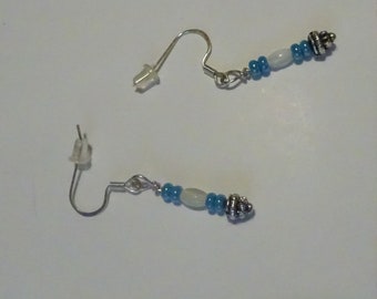 White Shell and Blue Glass Beads with Decorative Pins (E73)