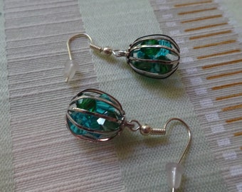 Caged Green and Blue Beads (E115)