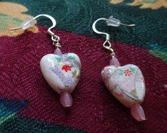 Floral Patterned Ceramic Heart (E119)
