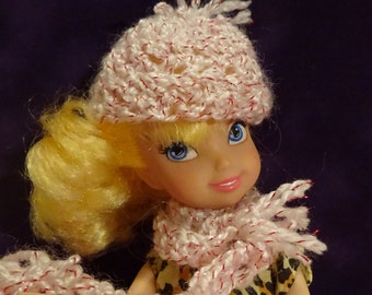 White Crocheted Hat and Scarf Set with Red Sparkles for Fashion Doll (DC17)