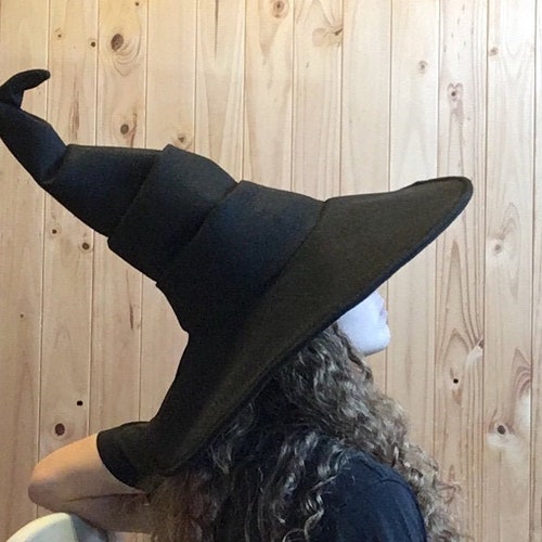 Witch Hat / Wizard Hat / Pointy Hat 