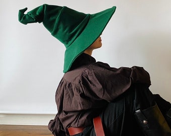 Green "Crooked Mage" Witch Hat / Wizard Hat / Pointy Hat / Mage, Sorcerer, Warlock / Halloween