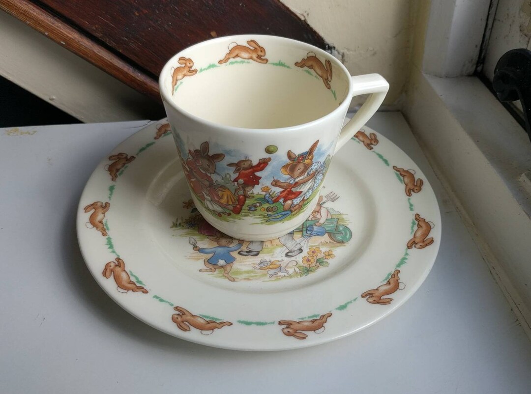 Vintage BUNNYKINS Ceramic Tea Cup and Saucer Royal Doulton Children's
