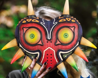 Replica della maschera di Majora a grandezza naturale