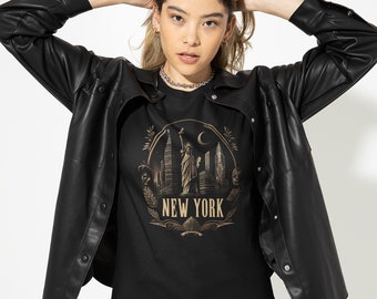 New York City, NYC Vintage Black T-Shirt: Throwback City Travel Souvenir (Retro Travel Souvenirs), Gift for New Yorkers