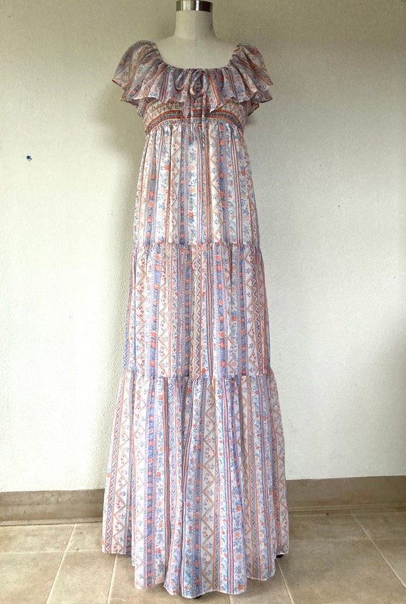 1970s Floral tiered maxi dress - image 3