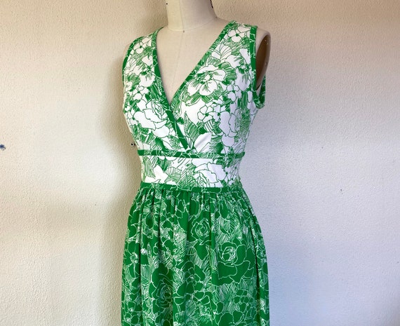 1970s green floral maxi dress