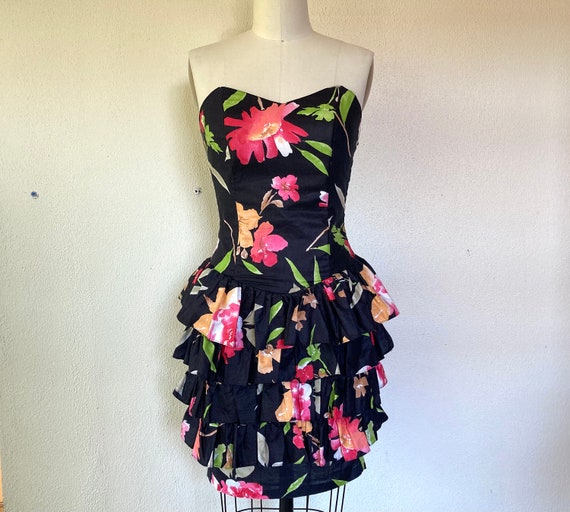 1980s Strapless floral cotton dress - image 4