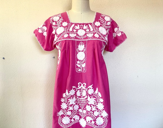 1970s Pink Mexican Oaxacan dress - image 4