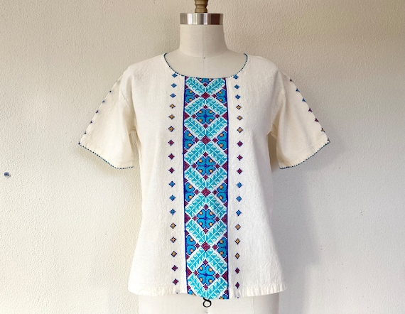 Vintage Mexican embroidered cotton shirt - image 1
