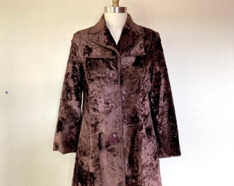 1960s Brown velvet coat