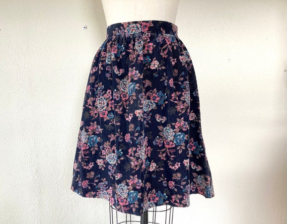1960s Floral corduroy skirt - image 1