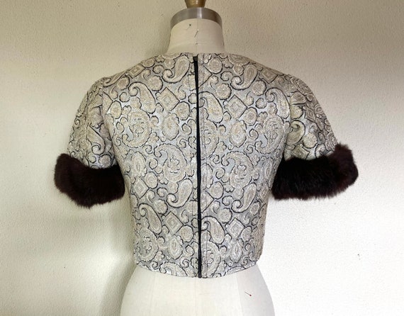 1960s Brocade blouse with fur trimmed sleeves - image 2