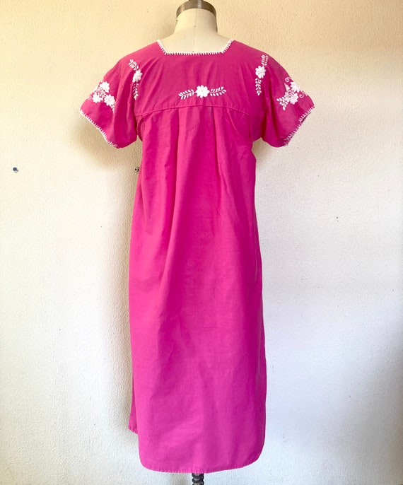 1970s Pink Mexican Oaxacan dress - image 3