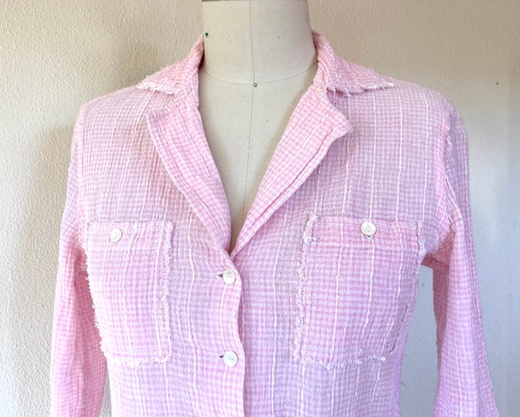 1960s Indian pink cotton gauze button up - image 4