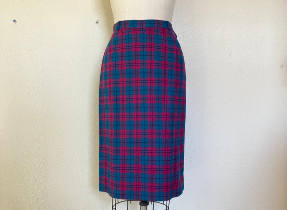 1980s Plaid Pendleton wool pencil skirt - image 1