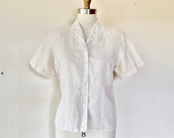 1980s Cream linen blouse with lace collar