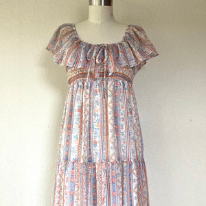1970s Floral tiered maxi dress image 5