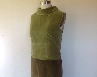 1960s Green velveteen shift dress