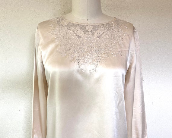 Vintage Cream embroidered silk blouse - image 3