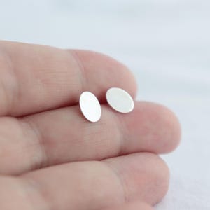 Silver Oval Stud Earring Studs, Handcrafted in Sterling Silver, Simple Jewelry, Giftable, Geometric, Clean Minimalist Earrings