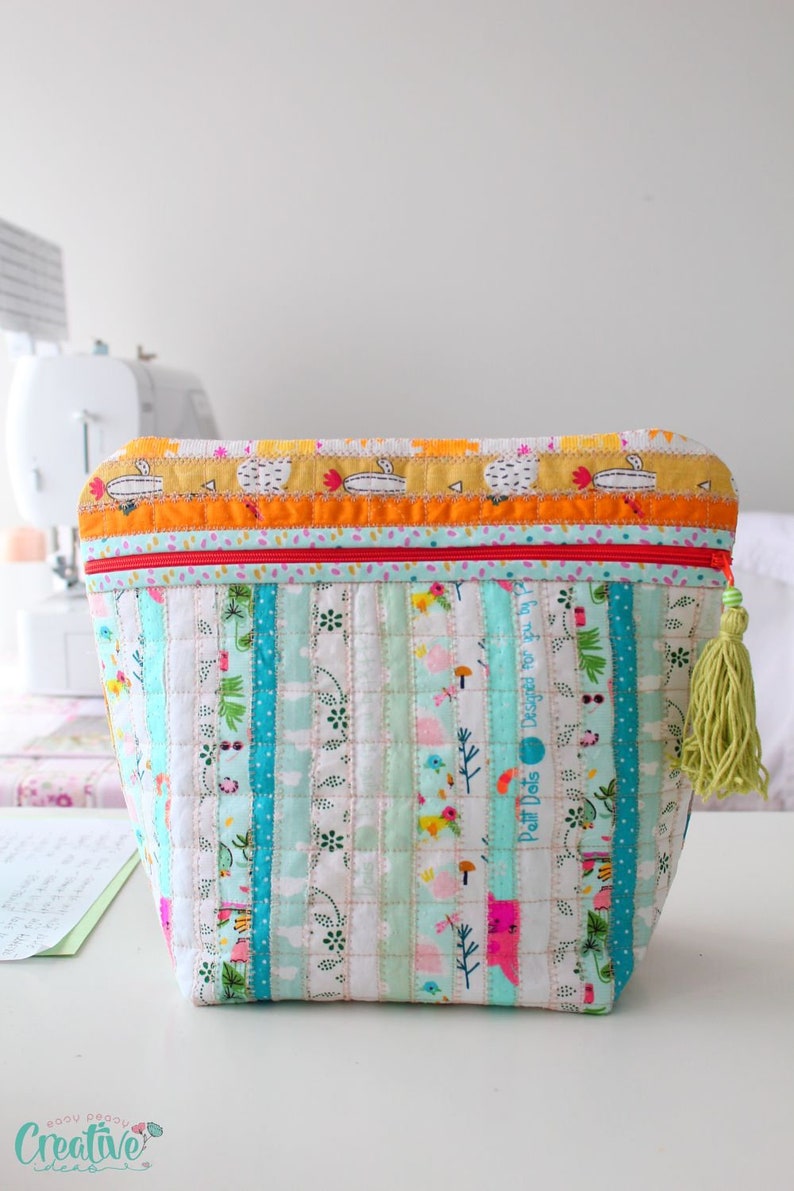 Quilted Toiletry Bag Pattern With Selvage Fabric, Diy Toiletry Bag
