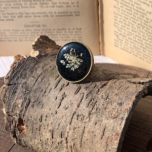 Bague fleur pressée, bijoux fleurs pressées, bijoux fleurs séchées bijoux terrarium vraie fleur résine collier de fleurs dentelle de la reine des annees