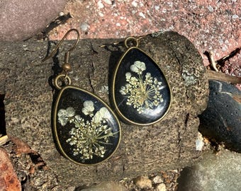 Pressed Flower Earrings, Queen Anne's Lace Resin Jewelry, Victorian brass earrings