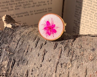 Real Pink Flower Gold Ring, real dried Pink Flower Ring in gold tone, resin gold ring with flowers, natural jewelry gifts for her, pink ring