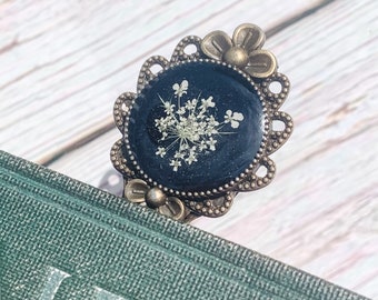 Pressed Flower Bookmark, Real Dried Flower Bookmark, real Queen Annes Lace, white flower bookmark, vintage bookmark, victorian bookmark