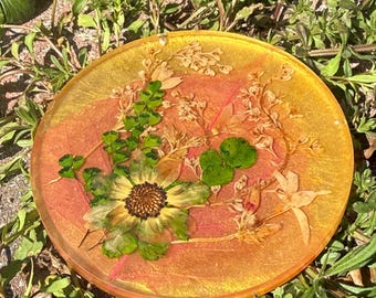 Pressed Flower Resin Wall Hanging, Botanicals Home Decor
