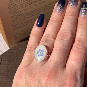 Forget Me Not Dried Flower Ring, Real Dried and Pressed Blue Flower Ring in Sterling Silver, resin silver ring with flower