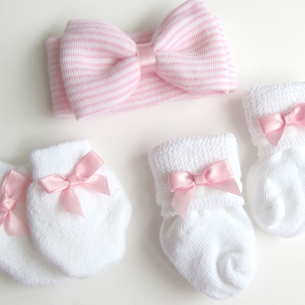 Baby Girl Booties, newborn booties pink and Newborn Headband with Bow Baby Girl Headband with Bow - PINK