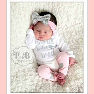 newborn going home outfit