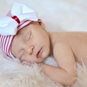 Girls newborn hospital hat, girls hospital hat, newborn hospital hat, newborn hospital hat with bow, baby hat image 9
