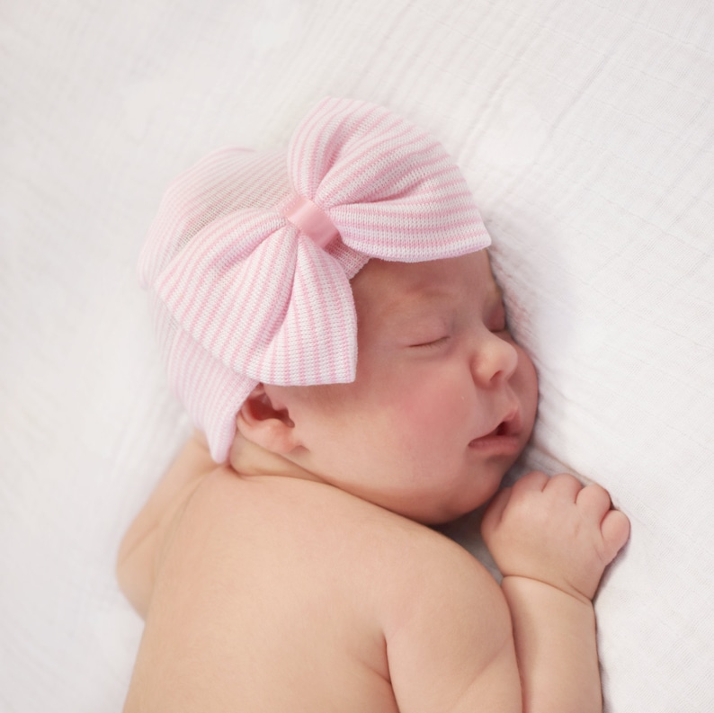 Girls newborn hospital hat, girls hospital hat, newborn hospital hat, newborn hospital hat with bow, baby hat image 3
