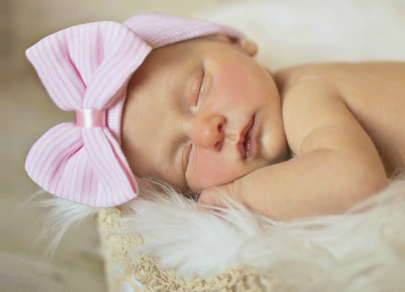 Newborn Baby Girl Mittens With Bows Matching Newborn Socks Etsy