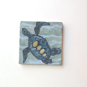Ceramic backsplash handmade tile - sea turtle tiles - Tile backsplash - 4x4 ceramic tile -turtle trivet -Majolica Ceramic tile - bathroom