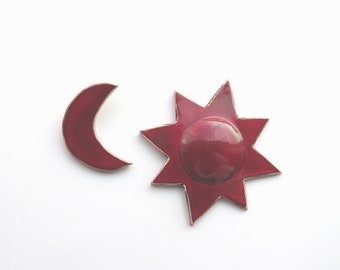 red wall hanging sun moon - wall decor sculpture  - blood red moon - Pottery Sun - celestial wall hanging - red accents - wall art -bohemian