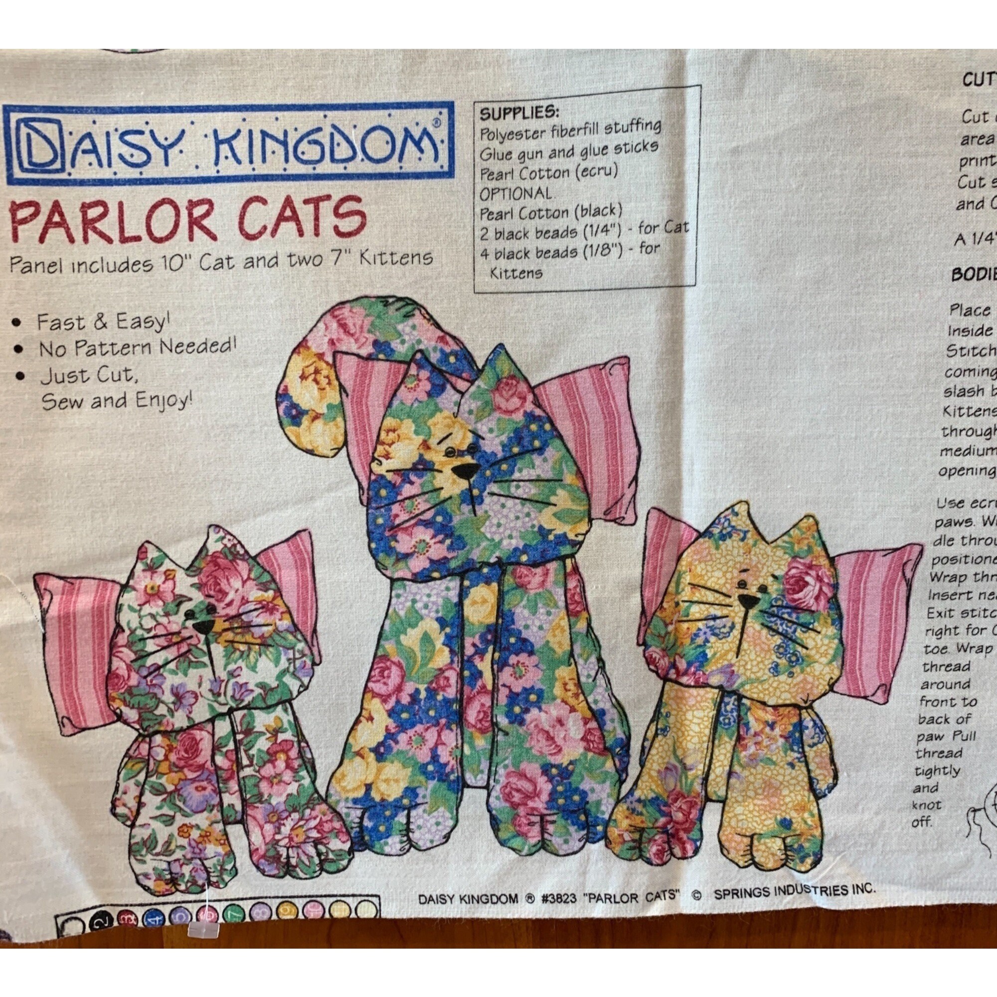 Cut and Sew Parlor Cats Fabric Panel with Pattern Daisy Kingdom Floral Kittens 