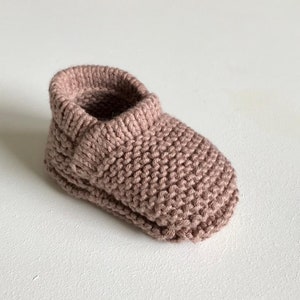 Baby Booties KNITTING PATTERN l Sizes 6-9 months Very detailed instructions Instant pdf download image 3